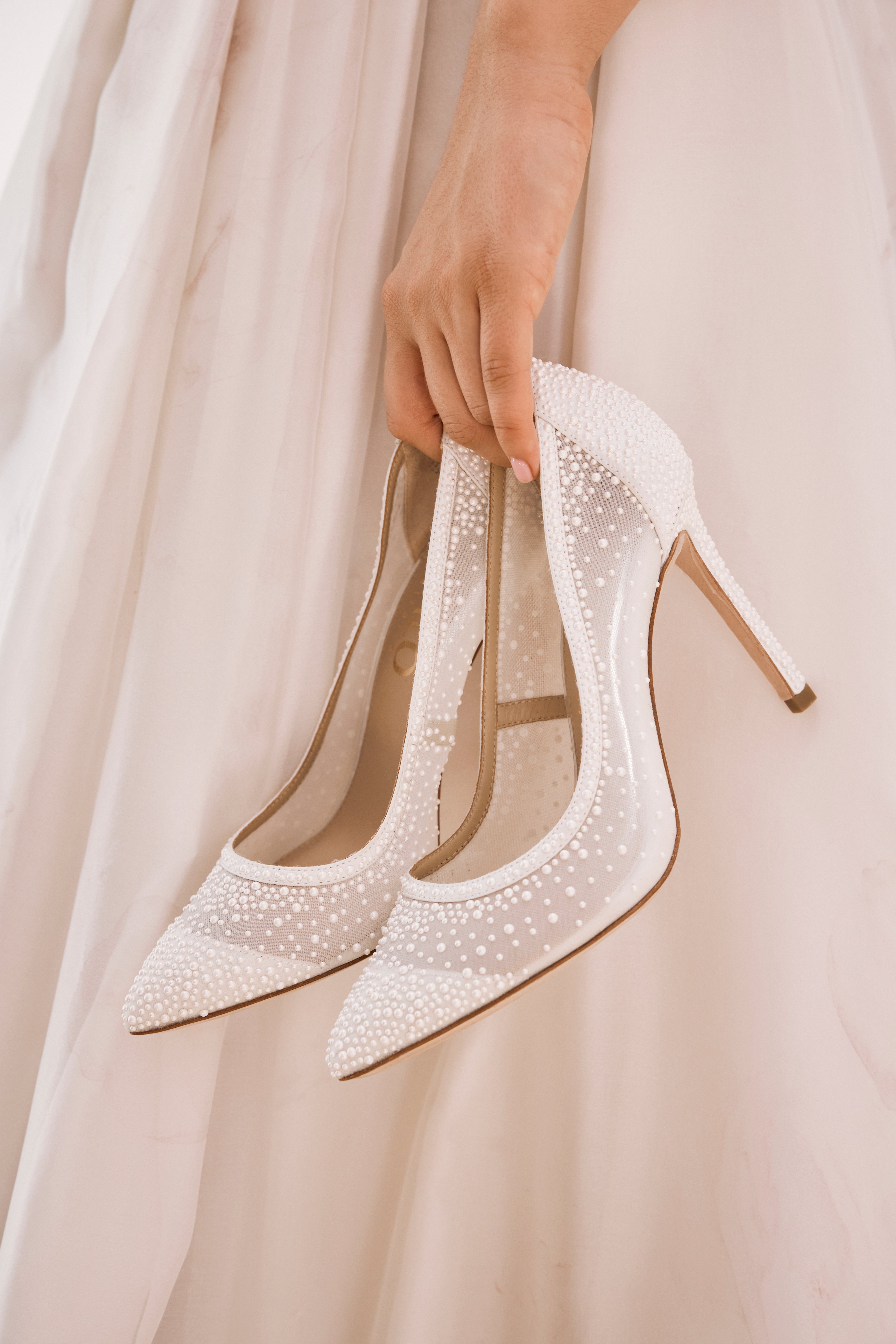 Demi - Pointed Toe Pump With Pearls - Soft White