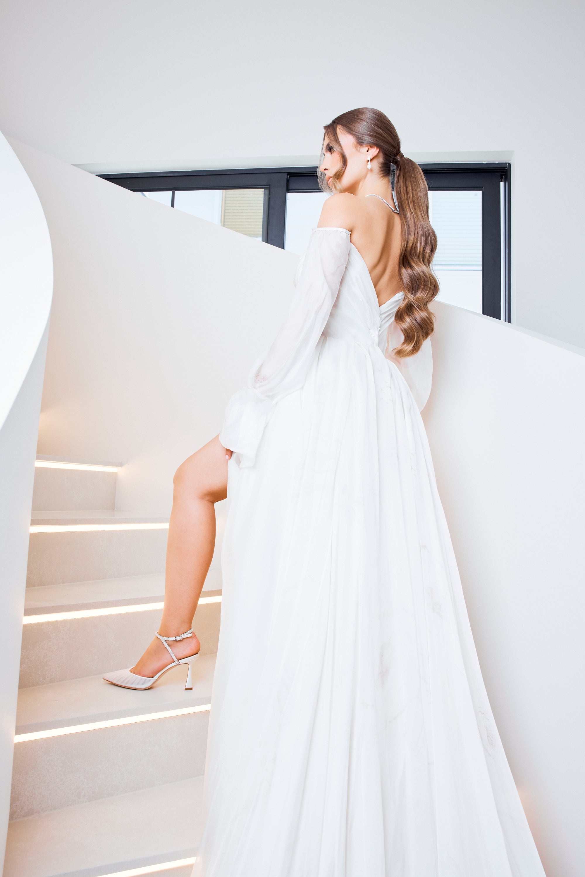 Georgia Pearl - White Tulle Point with Crystal and Pearl Strap