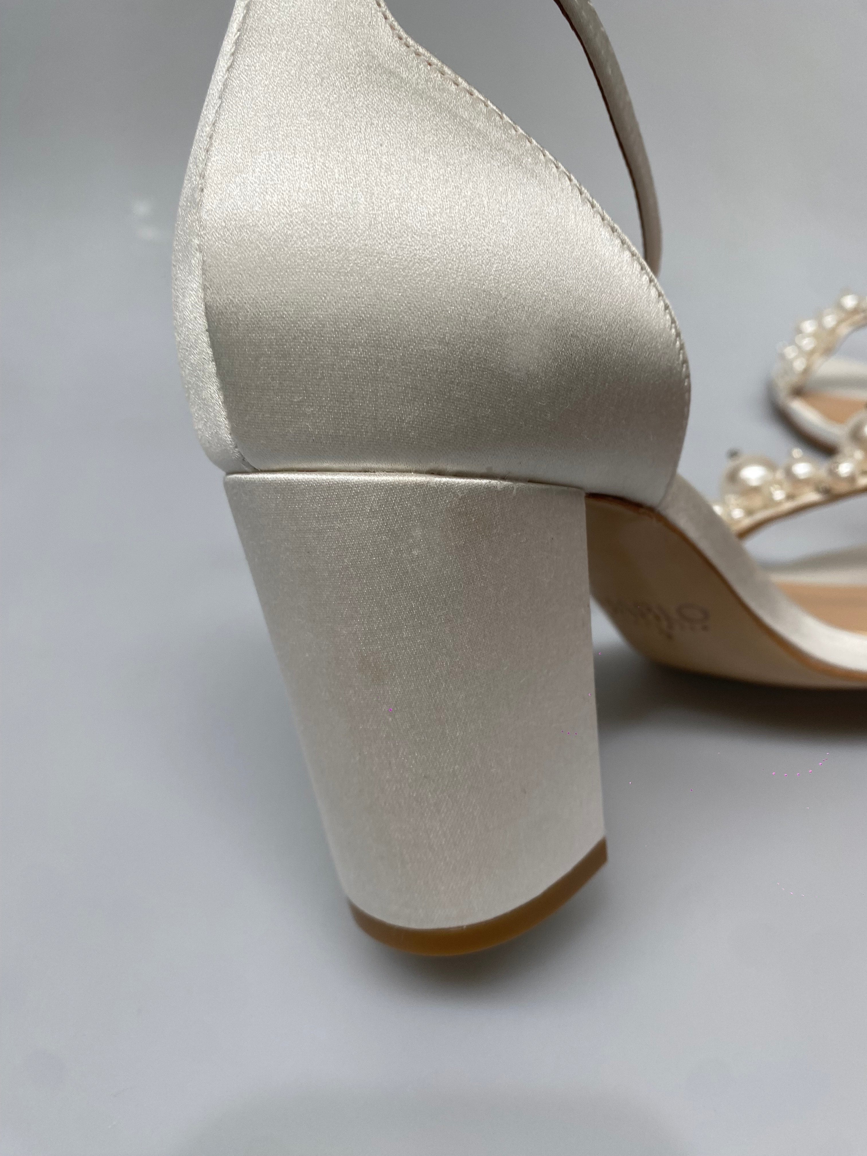 OUTLET - Charli - White - 9