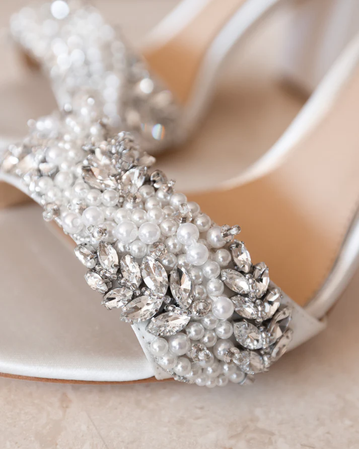 FINAL SALE OUTLET - Adele - White - Size 11