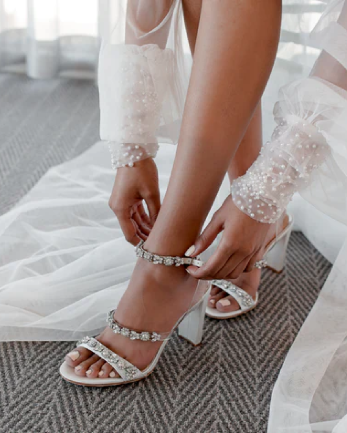 FINAL SALE OUTLET - Blake - White - Size 5