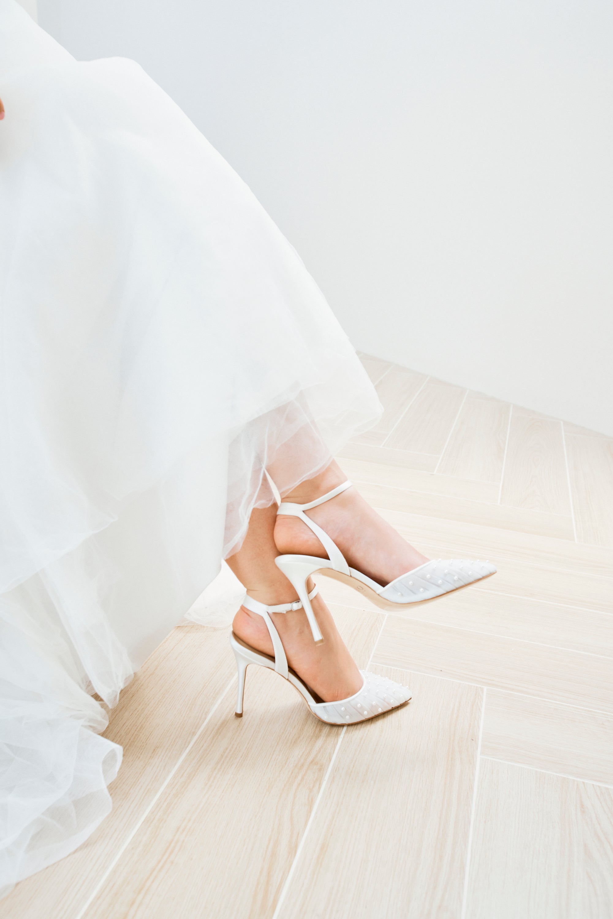 Chantelle Pearl - White Tulle Point with Handsewn Pearls