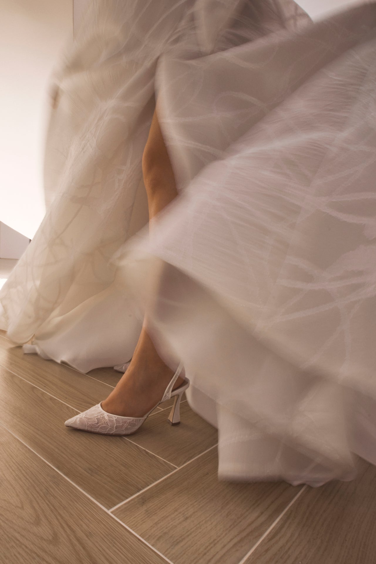 Gigi Lace - Floral Lace Bridal Slingback Heels - Soft White