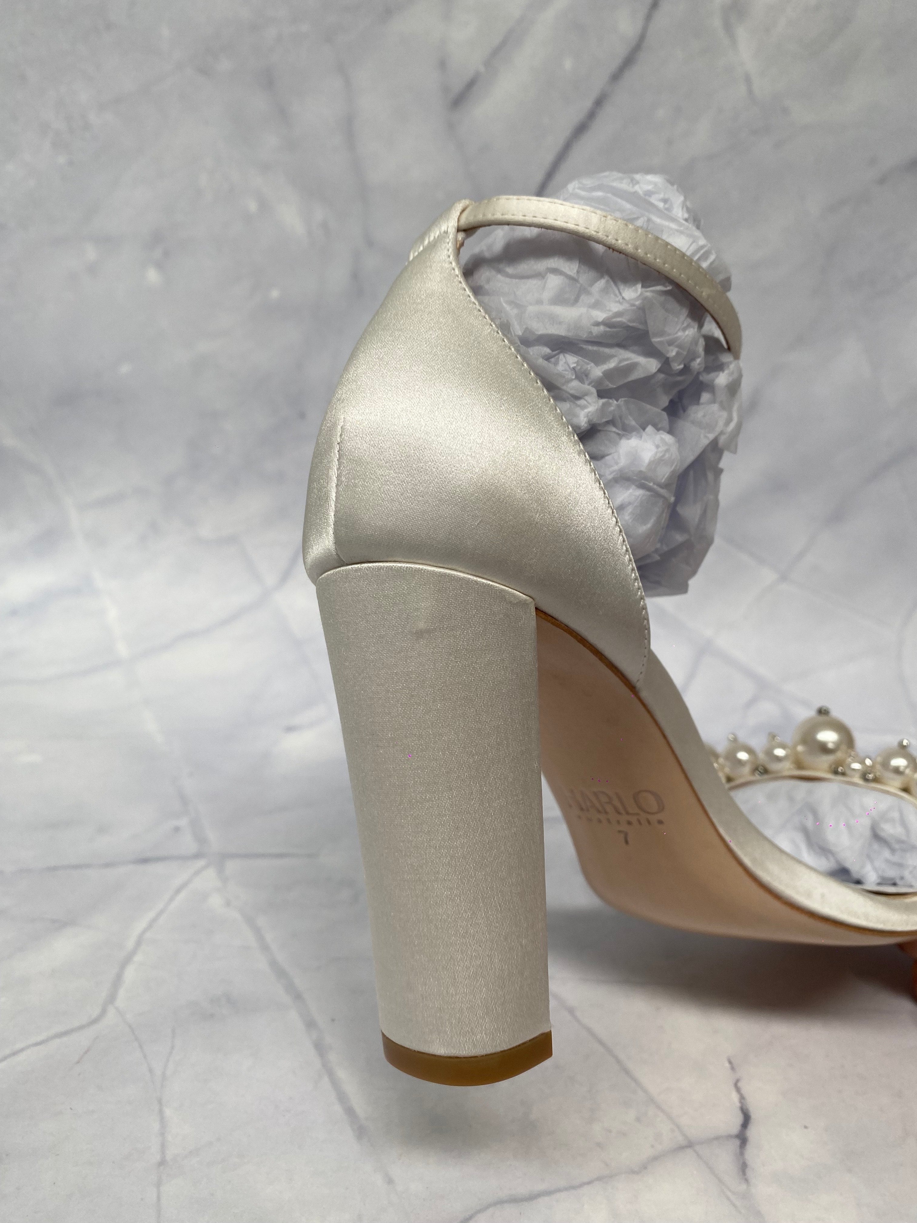 FINAL SALE OUTLET - Charlotte- White - Size 7