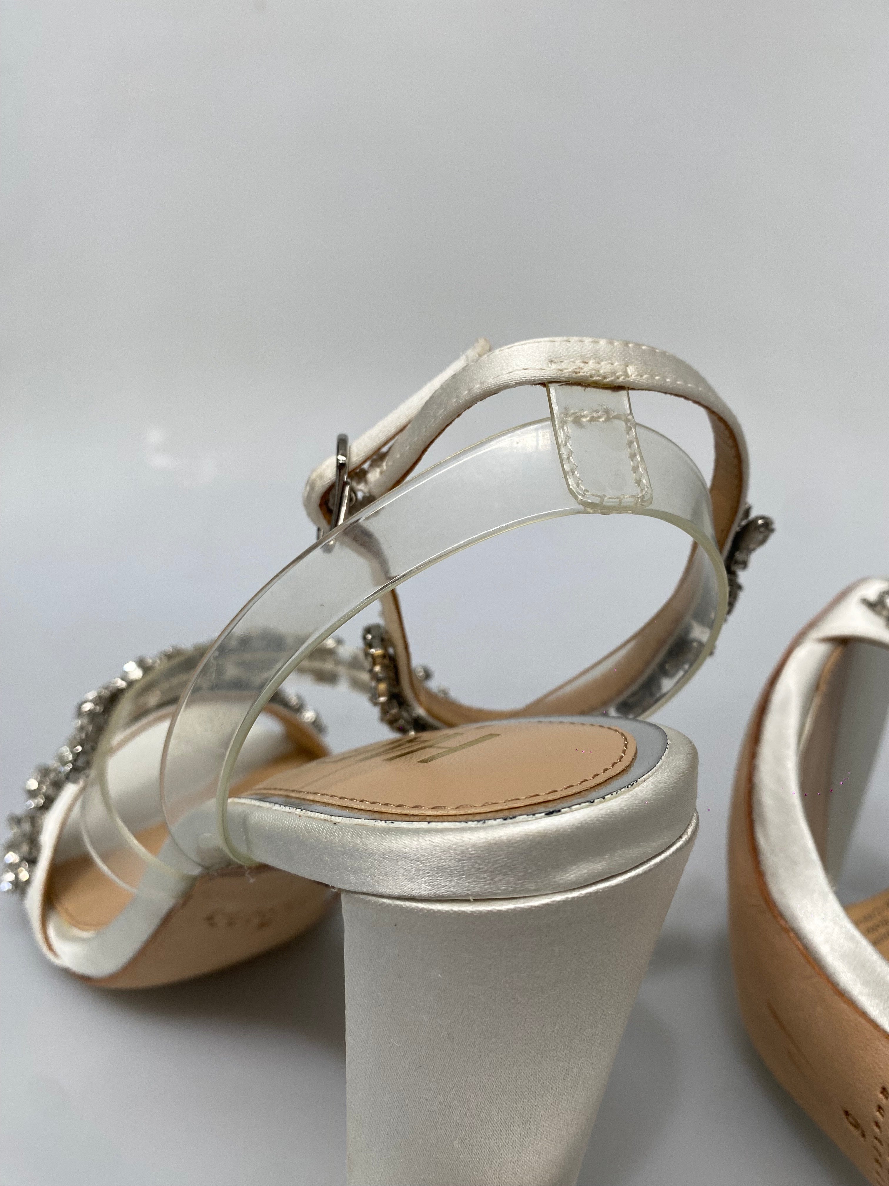 FINAL SALE OUTLET - Blake - White - Size 5