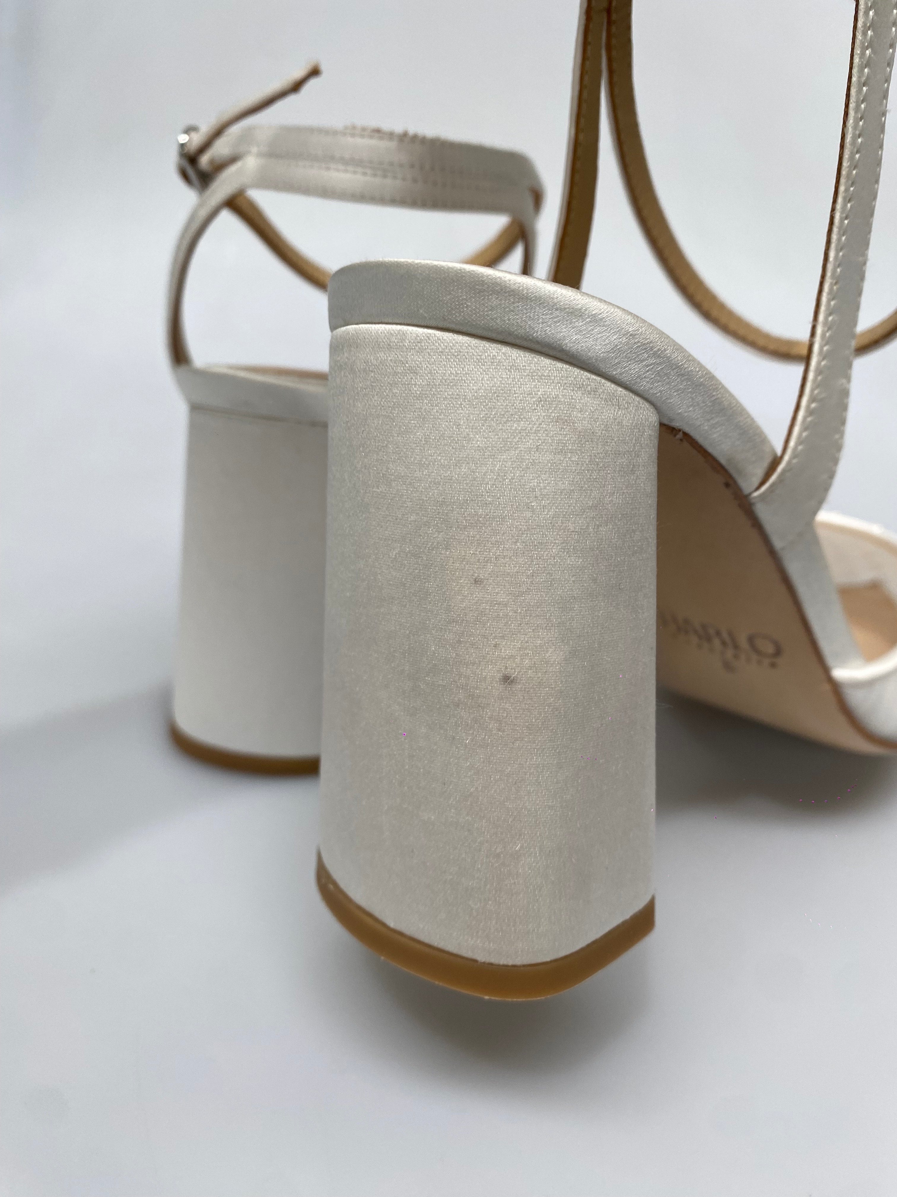 OUTLET - Elle - White - Size 8