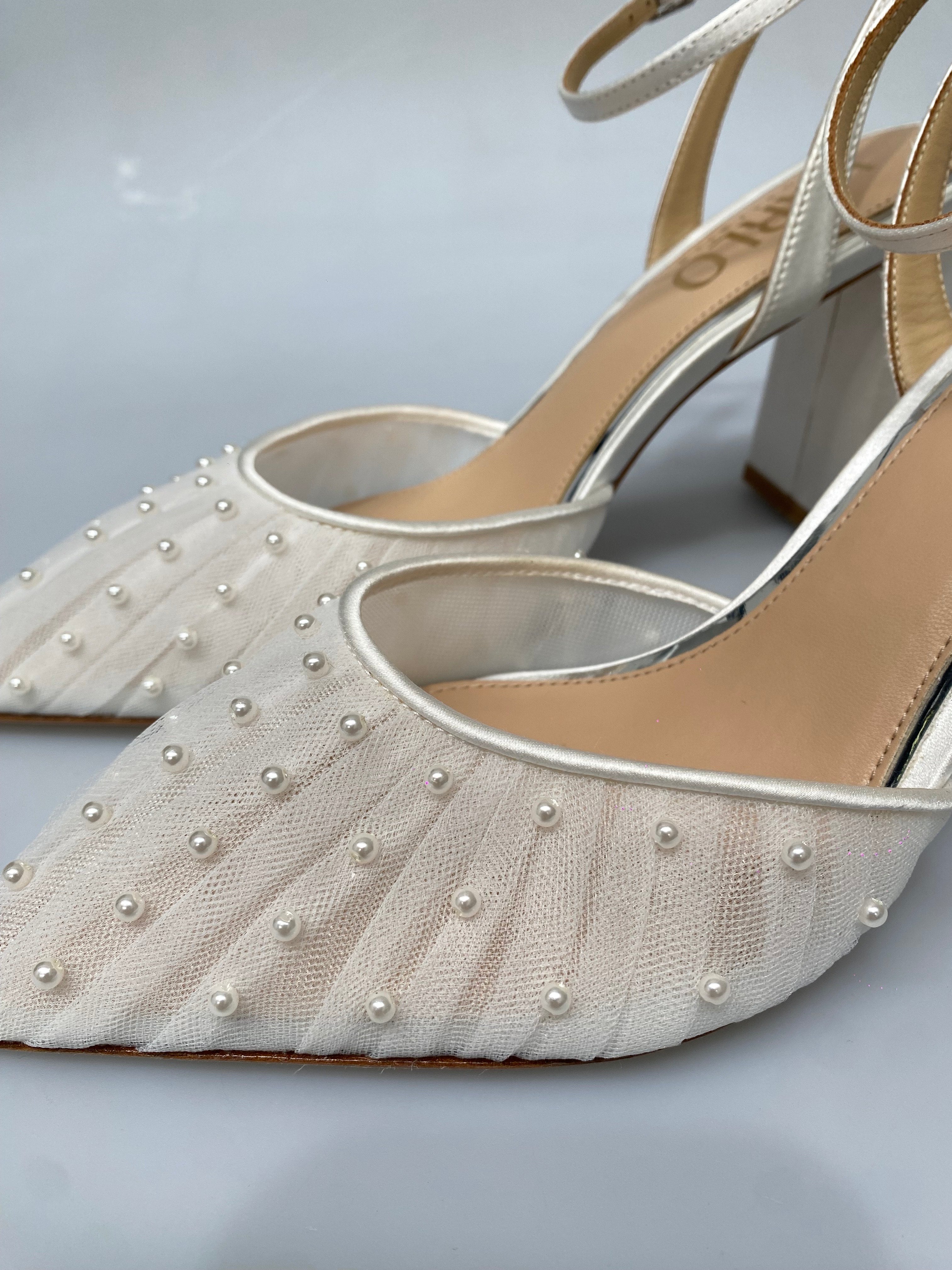 OUTLET - Elle - White - Size 8