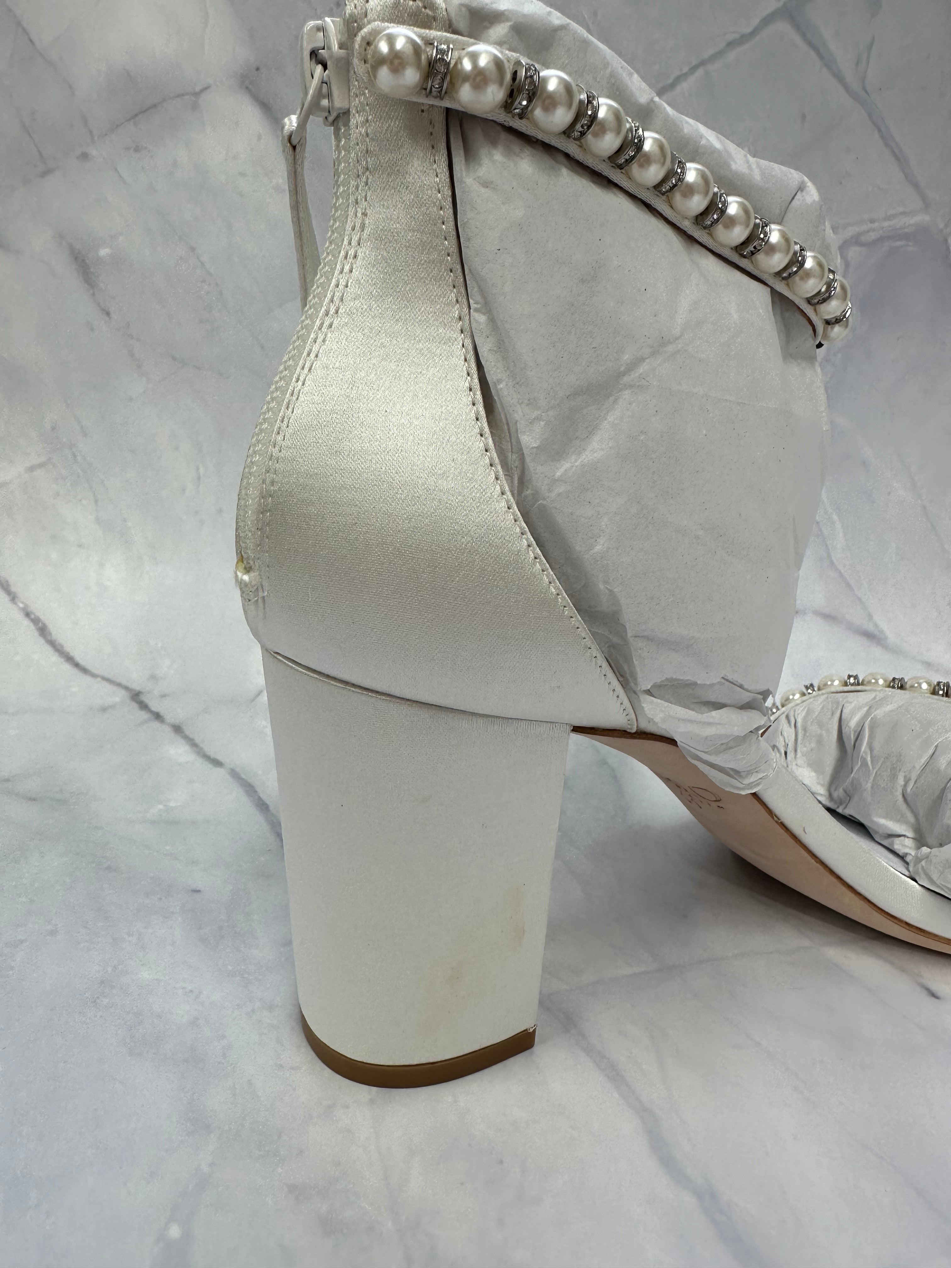 FINAL SALE OUTLET - Alexene - White - Size 11